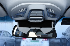 2019款新宝骏R-M5