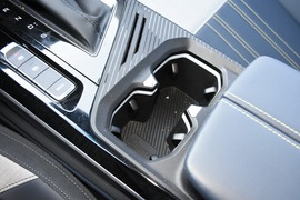 2019款新宝骏R-M5