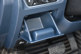 2019款新宝骏R-M5