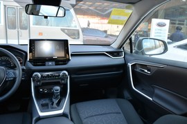 2020款丰田RAV4荣放