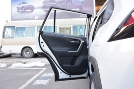 2020款丰田RAV4荣放