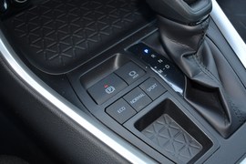2020款丰田RAV4荣放