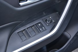 2020款丰田RAV4荣放