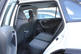 2020款丰田RAV4荣放