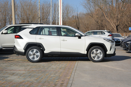2020款丰田RAV4荣放