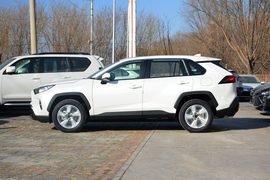 2020款丰田RAV4荣放