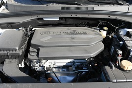 2020款新宝骏RS-3