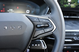 2020款新宝骏RS-3