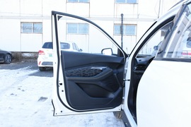 2020款新宝骏RS-3