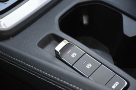 2020款新宝骏RS-3