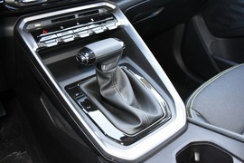 2020款新宝骏RS-3