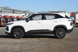 2020款新宝骏RS-3