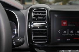 2020款雪铁龙天逸