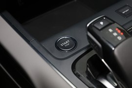 2020款雪铁龙天逸