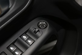 2020款雪铁龙天逸