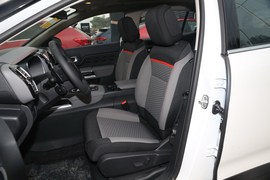 2020款雪铁龙天逸