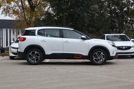 2020款雪铁龙天逸