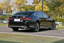 2020款雷克萨斯LS