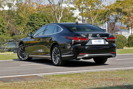 2020款雷克萨斯LS