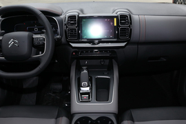 2020款雪铁龙天逸C5