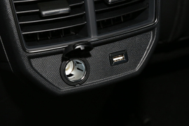 2020款雪铁龙天逸C5