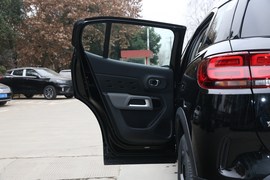 2020款雪铁龙天逸C5