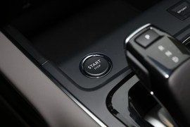 2020款雪铁龙天逸C5