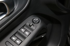 2020款雪铁龙天逸C5