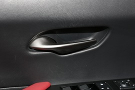 2020款雷克萨斯UX260h