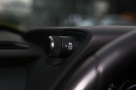 2020款雷克萨斯UX260h