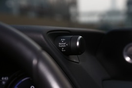 2020款雷克萨斯UX260h