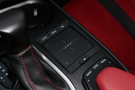 2020款雷克萨斯UX260h
