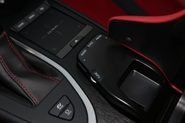 2020款雷克萨斯UX260h