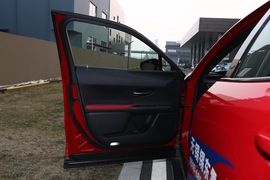 2020款雷克萨斯UX260h