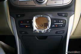 2009款中华骏捷FSV试驾