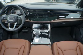 2020款奥迪Q7