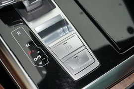 2020款奥迪Q7