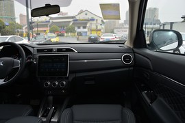 2020款三菱劲炫ASX