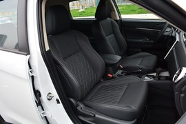 2020款三菱劲炫ASX