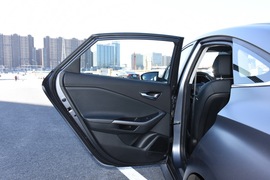 2020款现代菲斯塔纯电动