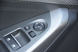 2020款现代菲斯塔纯电动