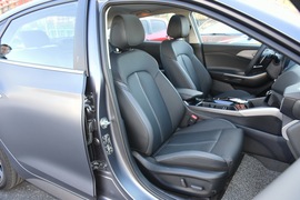 2020款现代菲斯塔纯电动