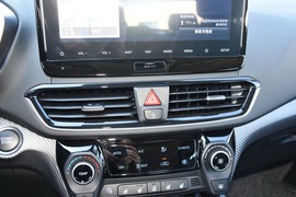 2020款现代菲斯塔纯电动