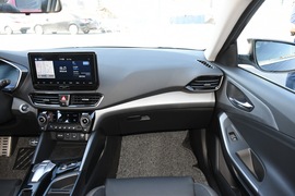 2020款现代菲斯塔纯电动