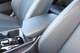 2020款现代菲斯塔纯电动