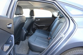 2020款现代菲斯塔纯电动