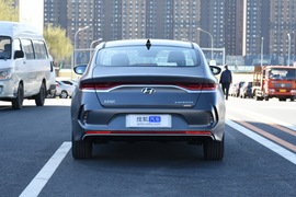 2020款现代菲斯塔纯电动