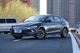 2020款现代菲斯塔纯电动