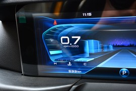2020款奔腾T77