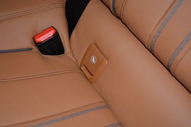 2020款宝马6系GT